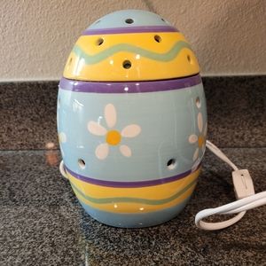 Scentsy Easter egg